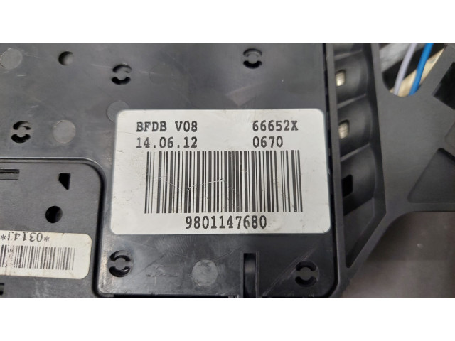 Блок предохранителей/ модуль аккумулятора 9801147680, 1.4/ 1.6 HDI Citroen C3 DS3 Peugeot 207 Блок предохранителей/ модуль аккумулятора 9801147680, 1.4/ 1.6 HDI Citroen C3 DS3 Peugeot 207